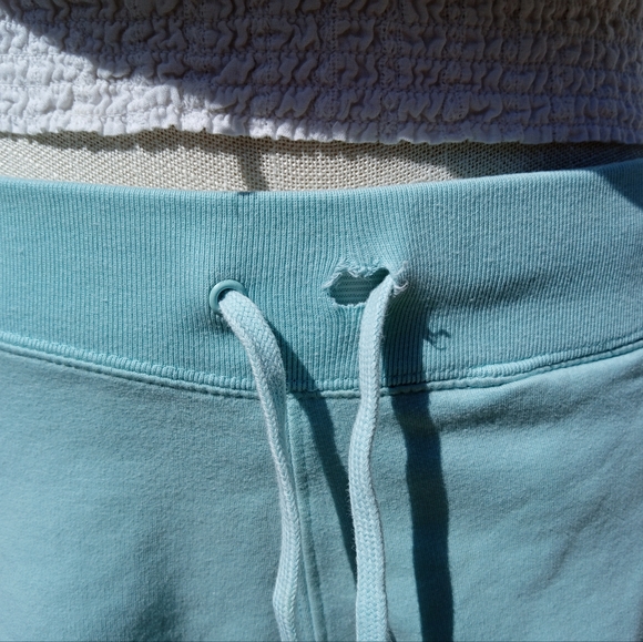 Set: XS Embroidered Boho/Coastal Cowgirl Top, and Gap Shorts, Mint Green - Picture 10 of 14